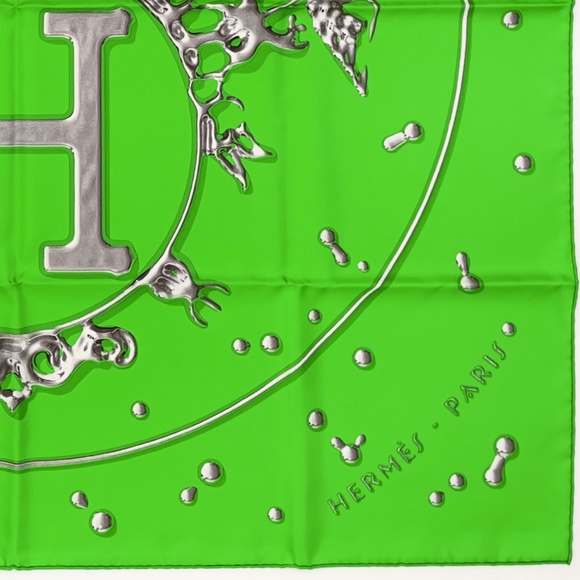 NWT Hermes Silk Scarf Carre 90 "Vif Argent" in Green - Picture 11 of 11